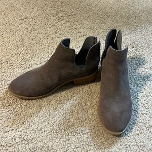Steve Madden Boots